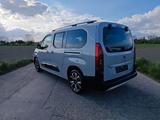 Citroën Berlingo PureTech 110 XTR Lang*NAVI*Head-Up - Citroën Berlingo mit Benzin-Antrieb: N