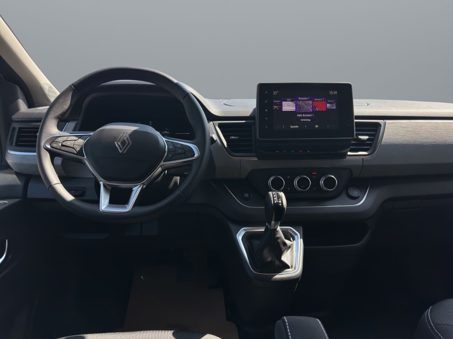 Fahrzeugabbildung Renault Trafic Combi L2H1 SpaceClass 2.0 dCi 170 EDC 8-S