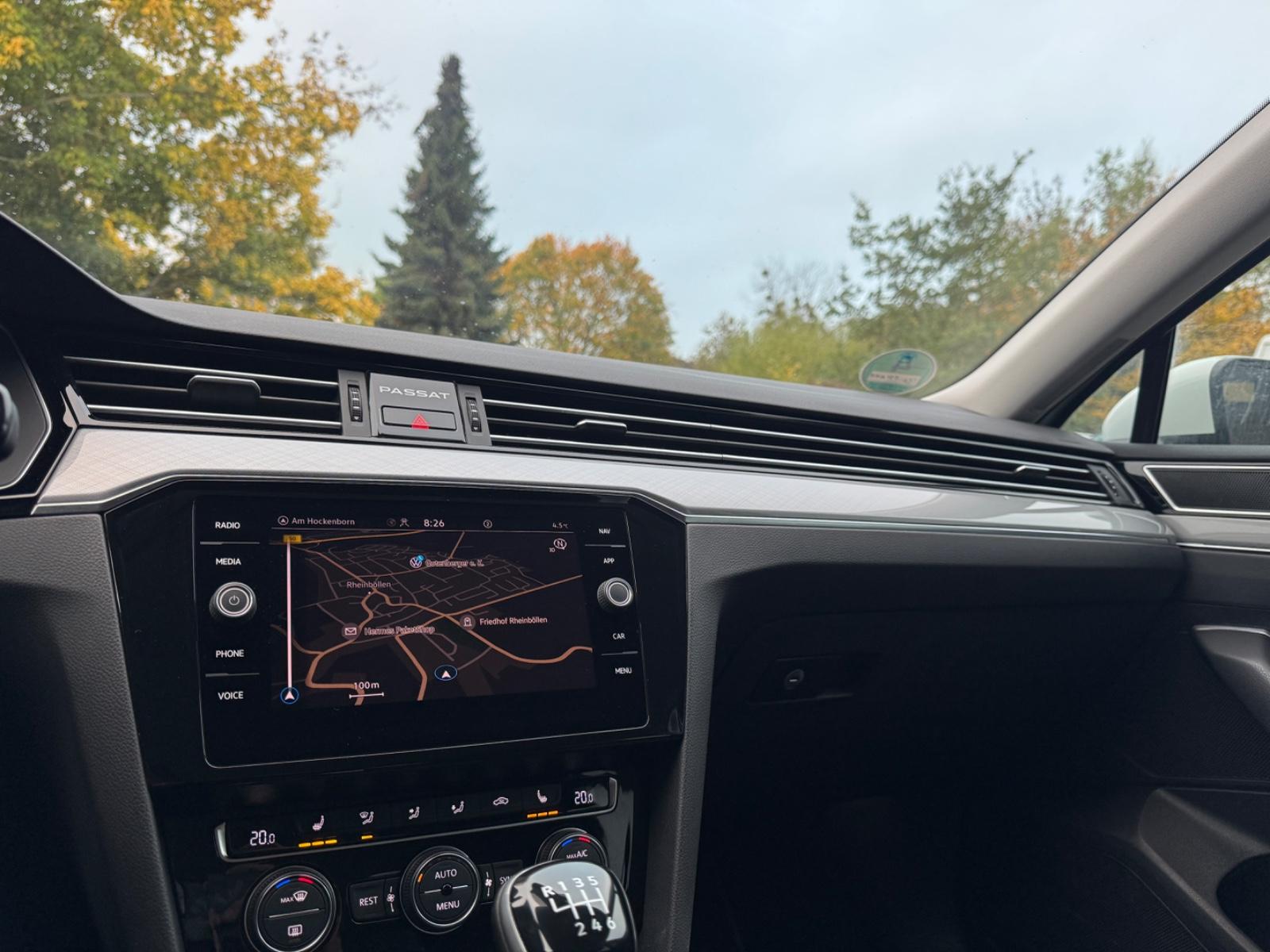 Volkswagen Passat Variant Business 2.0 TDI,Ahk,ACC,Massage