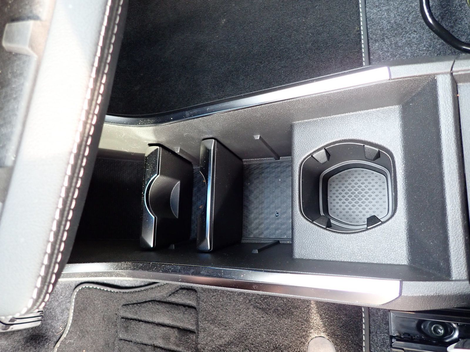 Fahrzeugabbildung Renault Scenic 100% ELEKTRISCH 220 LONG RANGE TECHNO