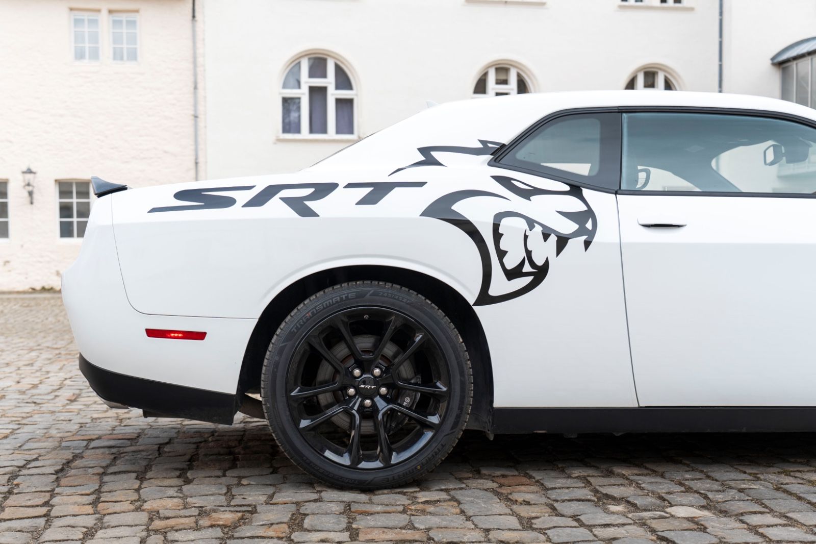 Fahrzeugabbildung Dodge Challenger 6,4L SCAT PACK ALPINE CARPLAY KAM