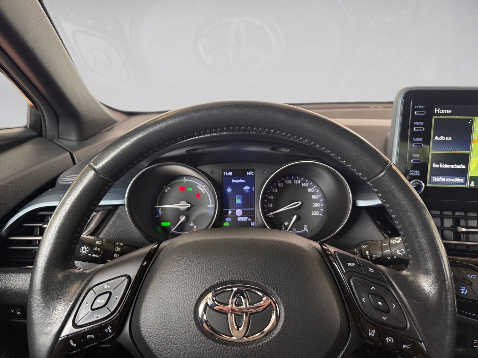 Fahrzeugabbildung Toyota C-HR 2.0 Team D Kamera,LED,Navi,PDC,SHZ