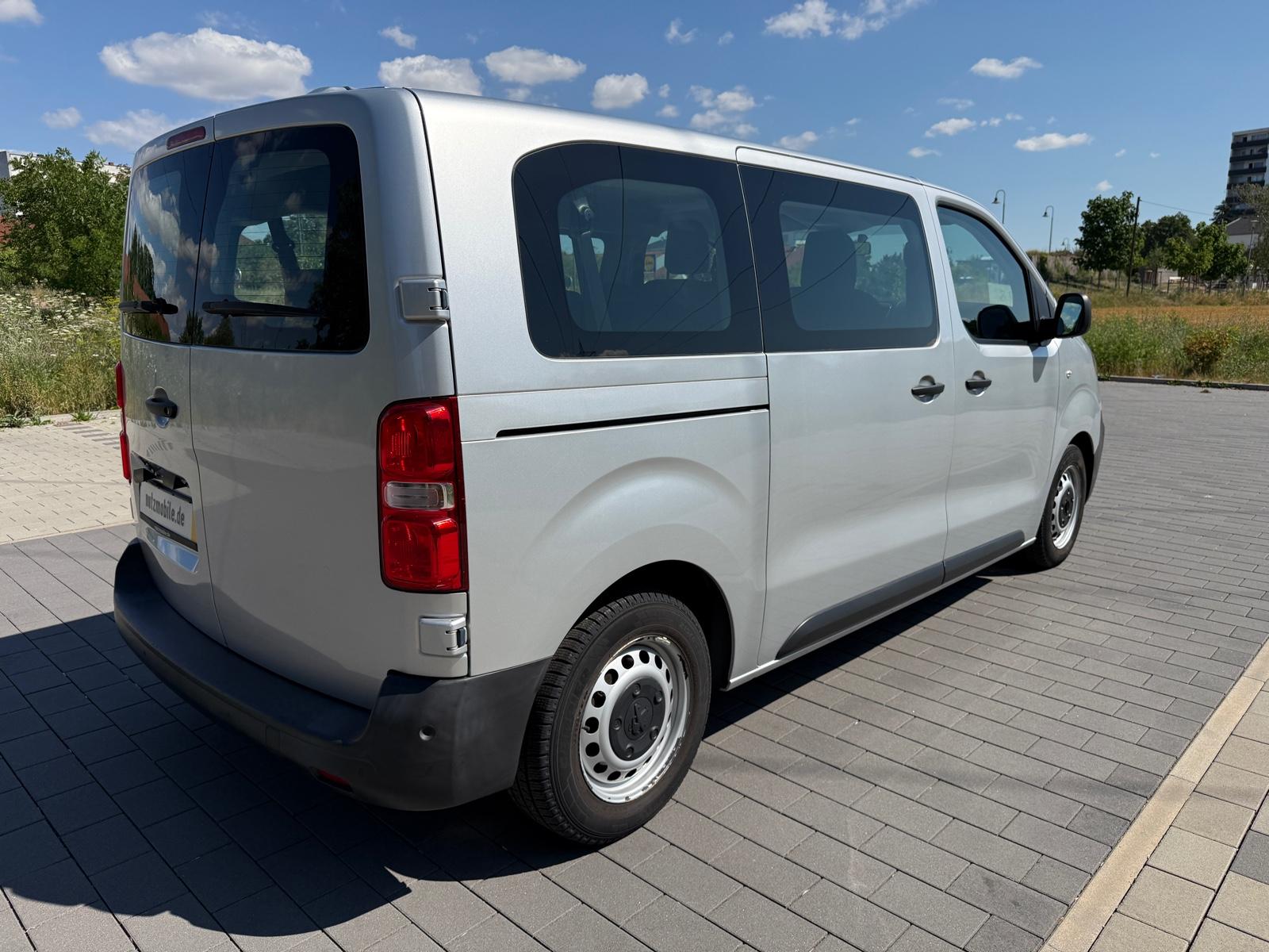 Peugeot Expert Kombi L2 8 Sitze erst 25 tkm