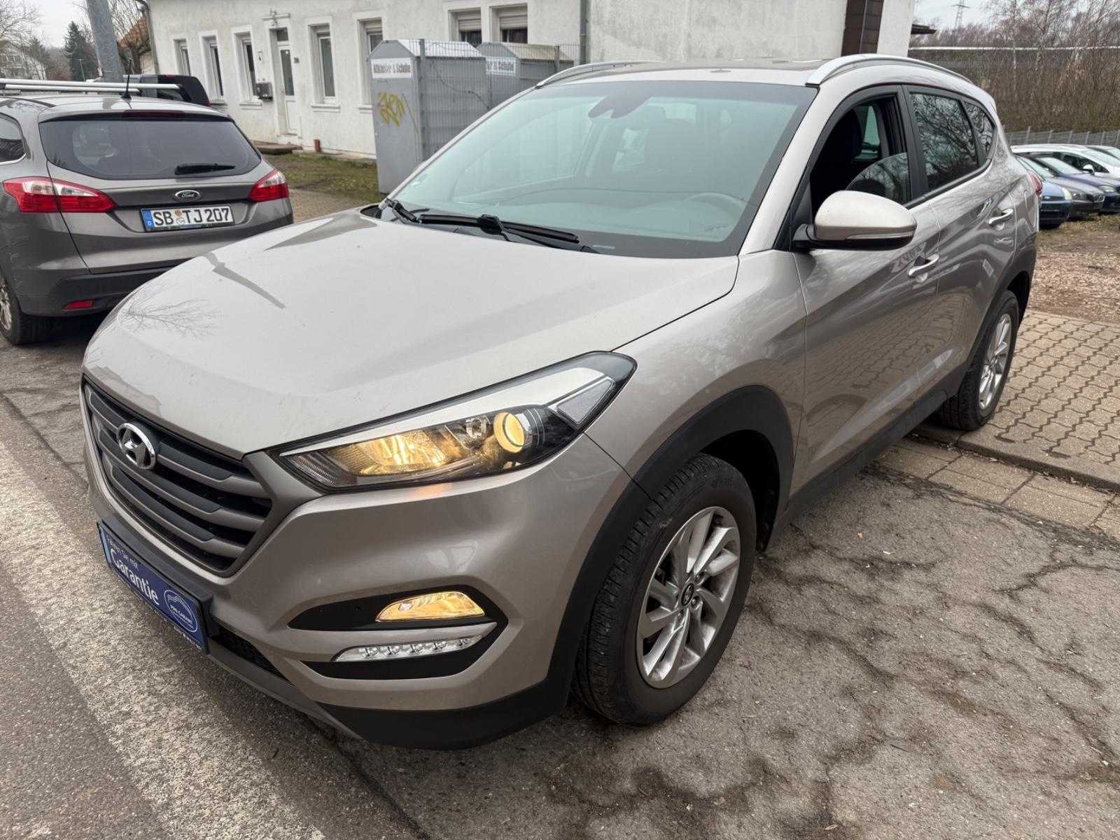 Hyundai Tucson Intro Edition 4WD*2.HAND*TÜV*AUTOMATIK*