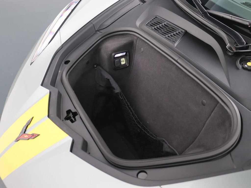 Chevrolet Other Corvette Stingray C8 convertible 3LT Front lift