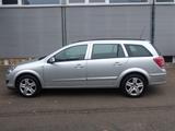 Opel Astra H Caravan Innovation - Opel Astra aus 2008: Kombi