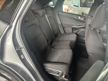 Ford Kuga - 11