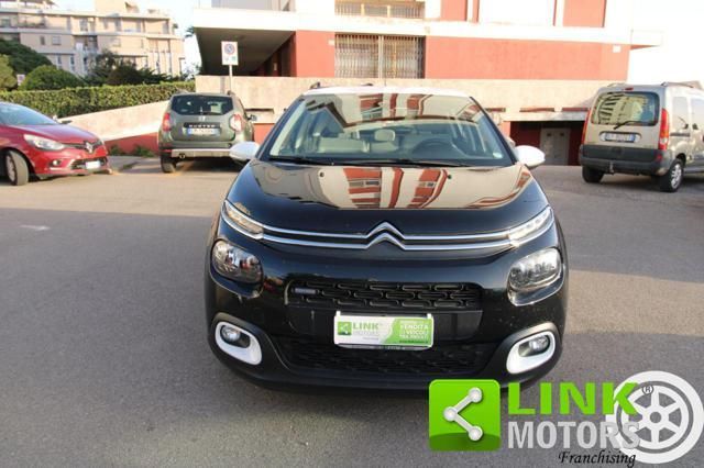 Citroën CITROEN C3 PureTech 82 cv shine