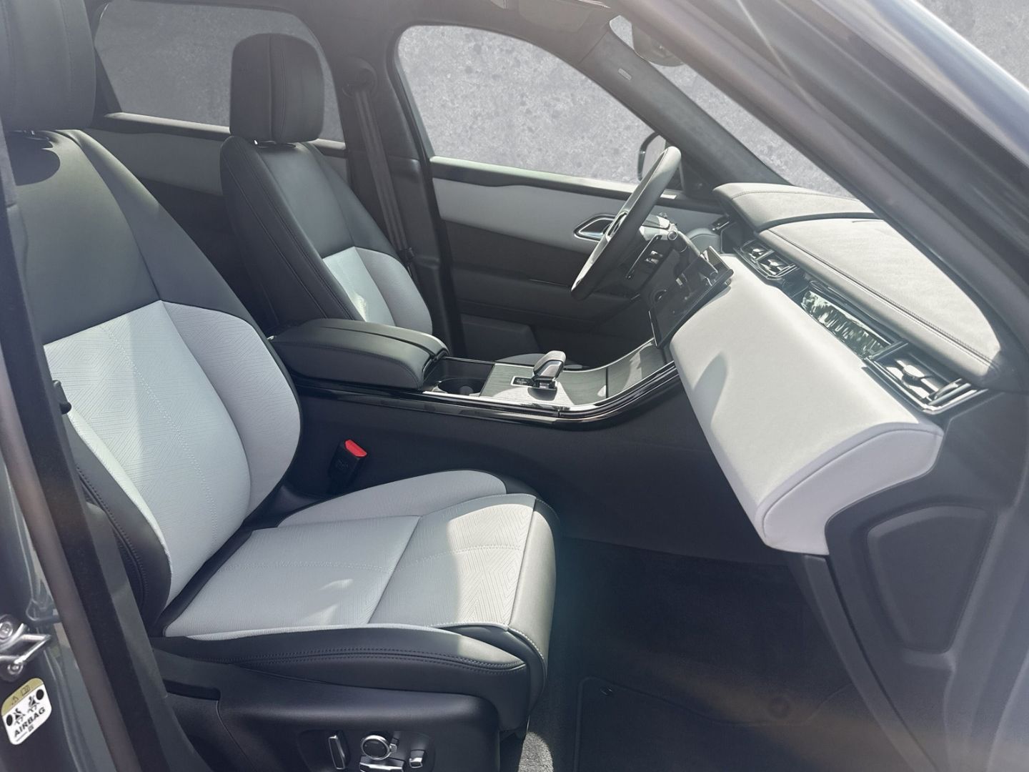 Land Rover Range Rover Velar - Bild 3