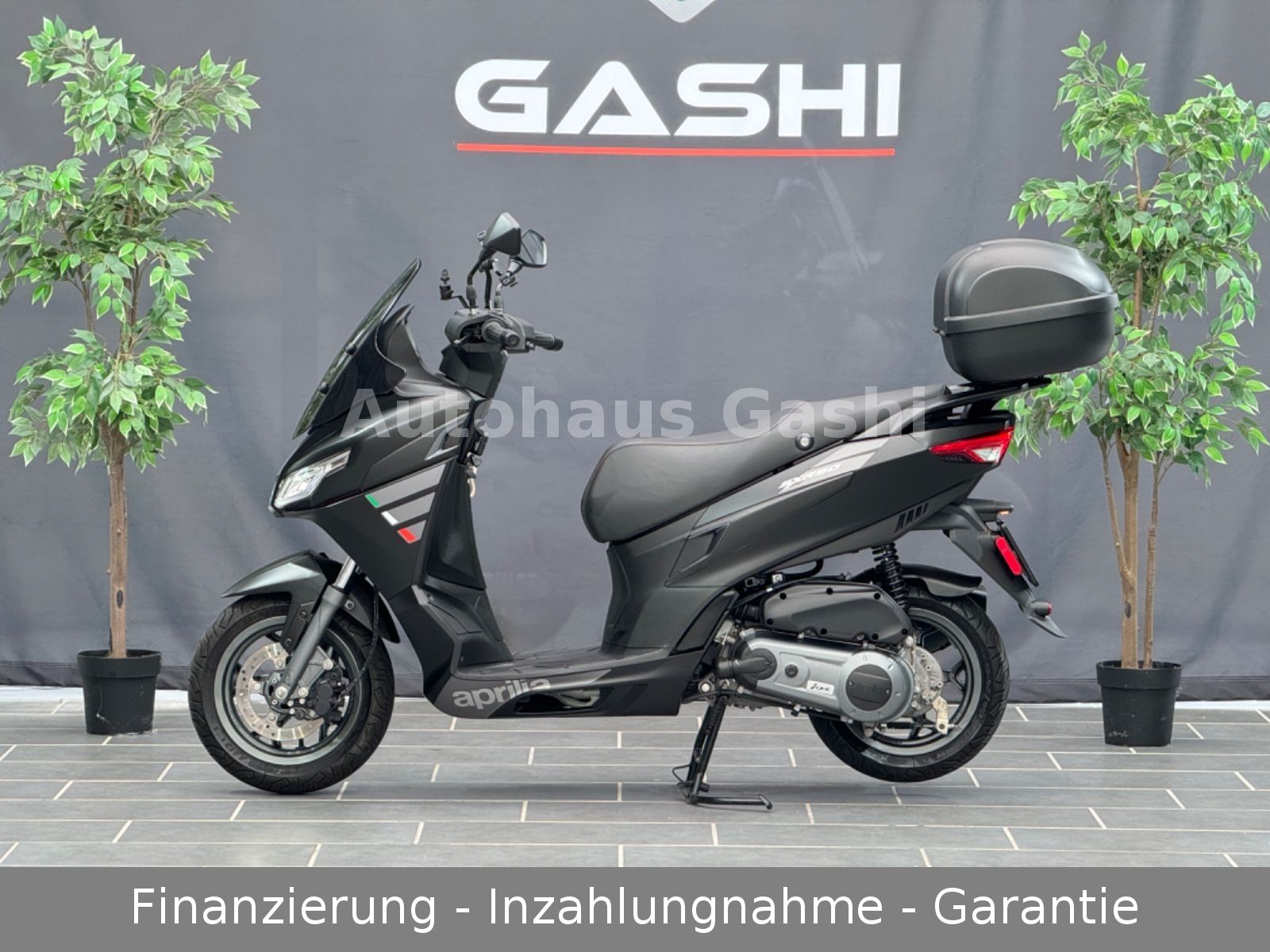 Fahrzeugabbildung Aprilia SXR50S*SchwarzMatt*LED*+Koffer