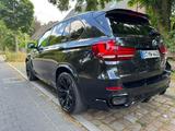BMW X5 xDrive30d-M-Paket PANO Softclose,LED,KEYLESS - BMW X5 Gebrauchtwagen in Berlin