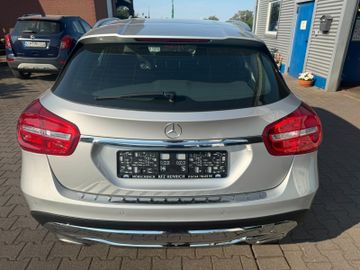 Mercedes GLA 180 - 4