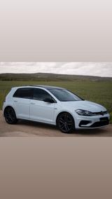 Volkswagen VW Golf 7 R Line 1.5 TFSI - Volkswagen Golf: TFSI