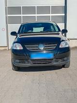 Volkswagen Fox 1,2 Standard - Volkswagen Fox Standard mit Benzin-Antrieb