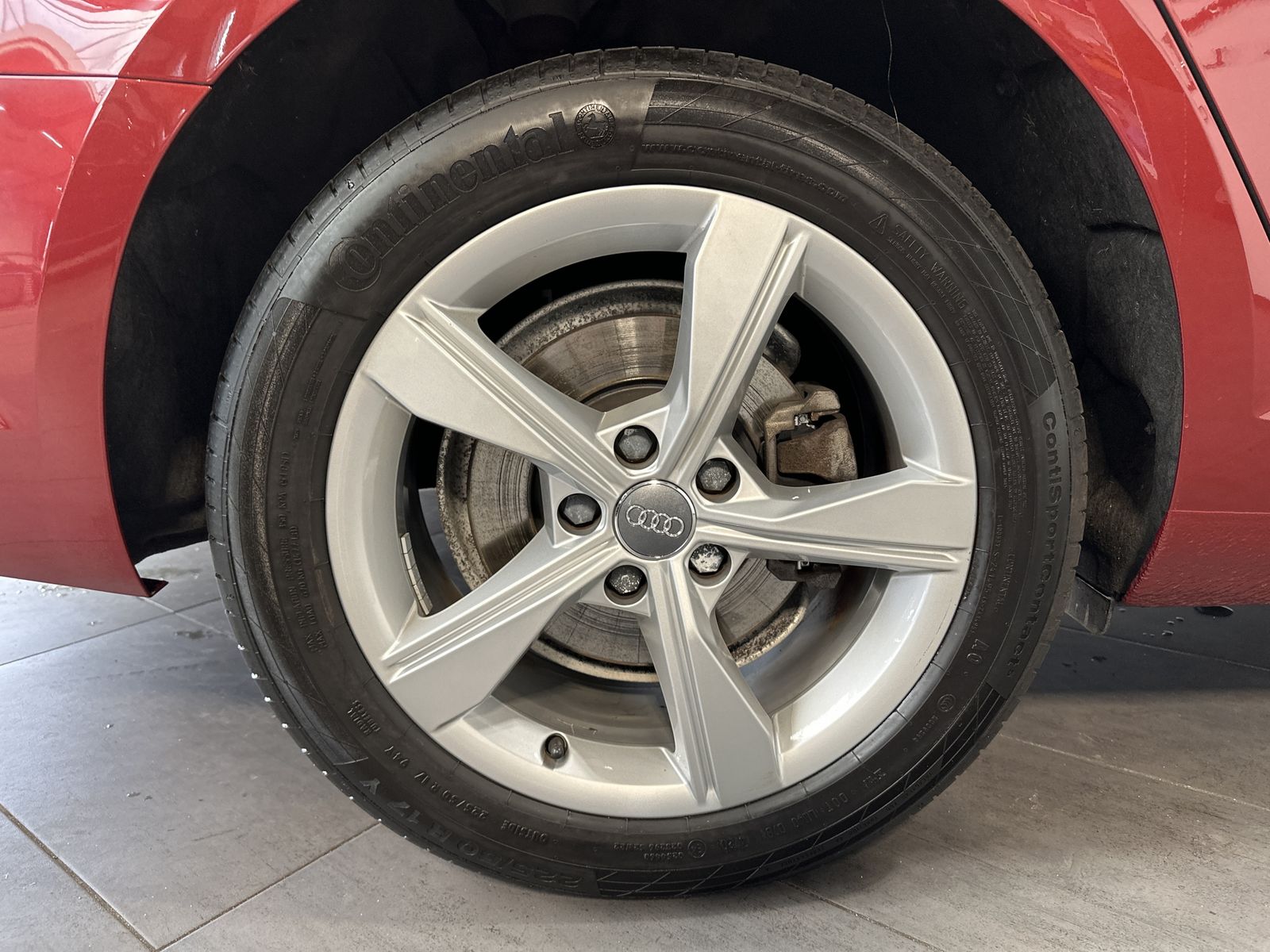 Fahrzeugabbildung Audi A4 Avant 35 TFSI Sport XEN+PANORAMA+DAB+SHZ+EPH