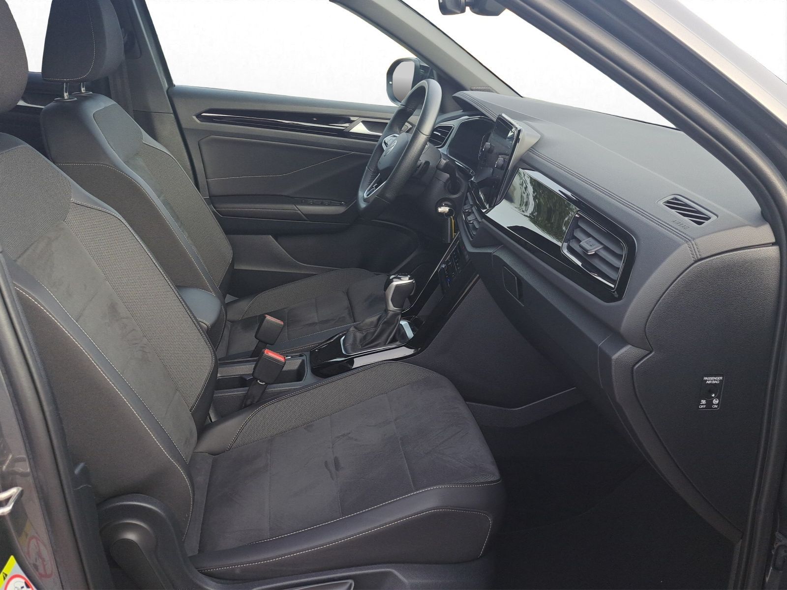 Volkswagen T-Roc - Bild 4