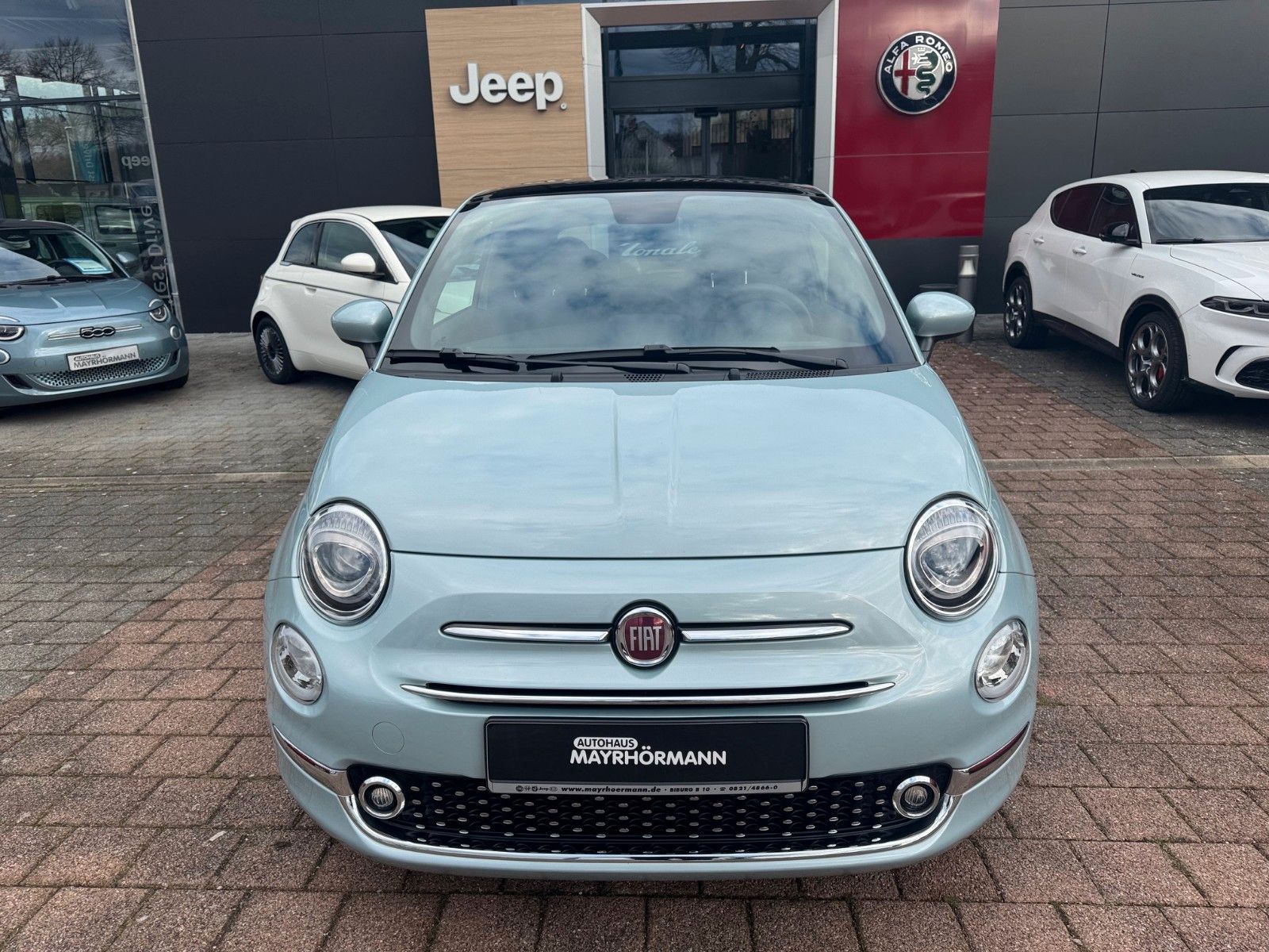 Fahrzeugabbildung Fiat 500 MY23 1.0 GSE DOLCEVITA 70 PS GLASDACH NAVI