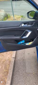 Peugeot 308 BlueHDi 130 EAT8 Tech Edition SW Tech Ed... - Peugeot 308: Tech Edition