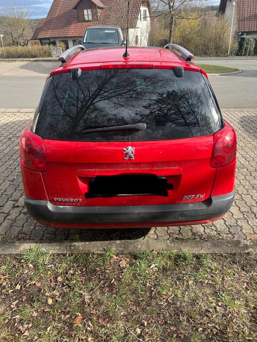 Peugeot 207 2009 — photo 6