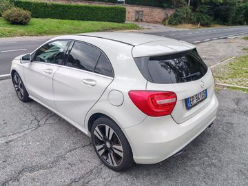 Mercedes A 180 - 4