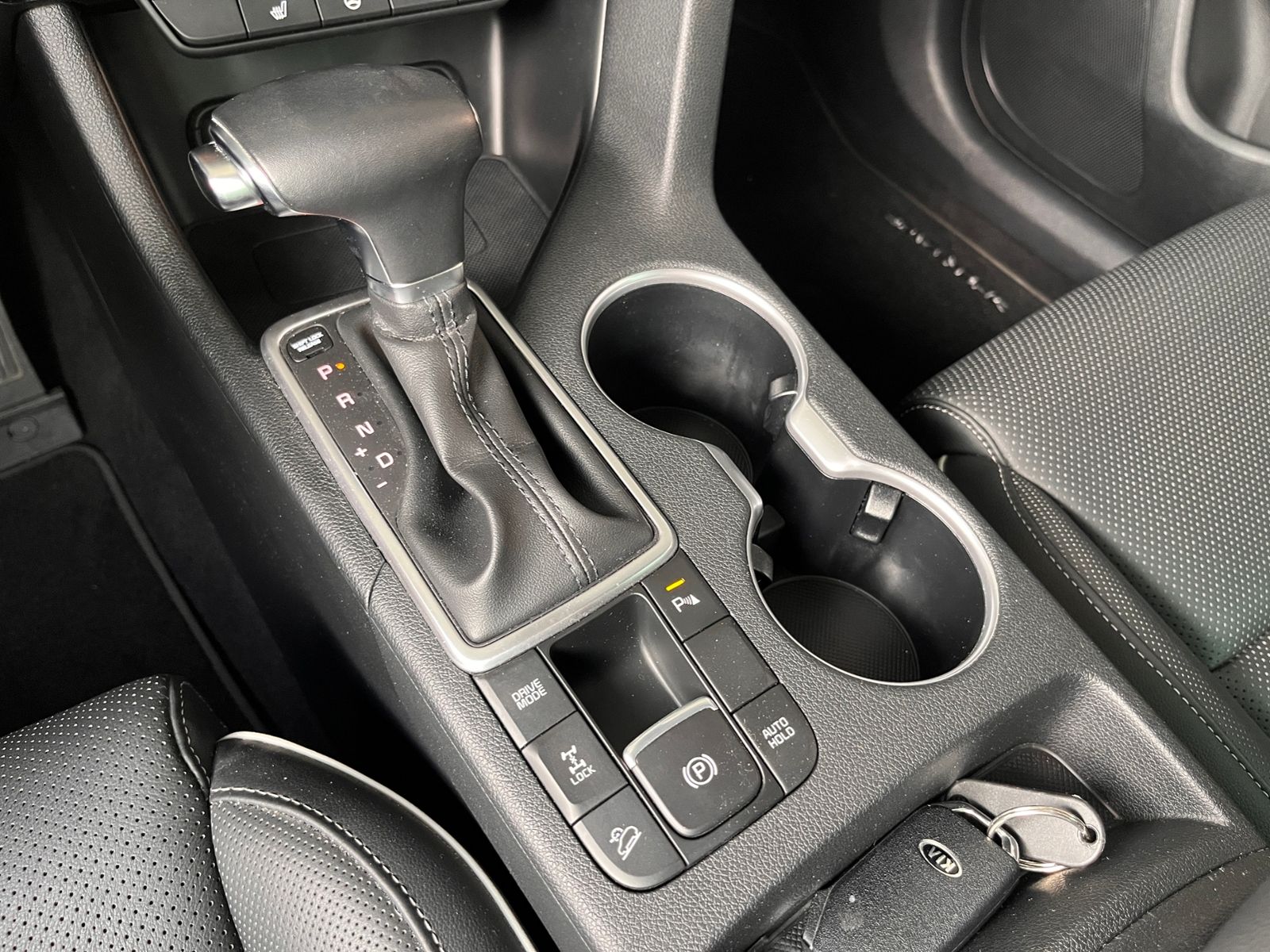 Fahrzeugabbildung Kia Sportage Black Edition 4WD JBL LED NAVI