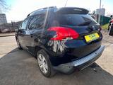 Peugeot 2008 Style - Peugeot 2008: Style