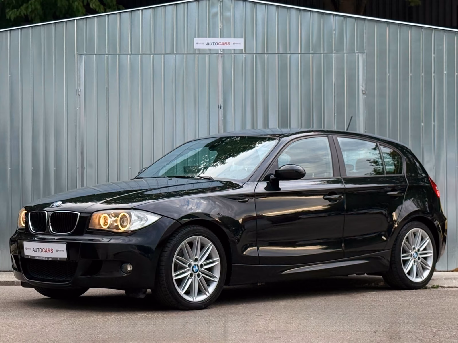 BMW 116 1 Limousine/M-Paket/APPLECAR-PLAY/PDC/BI-XEN