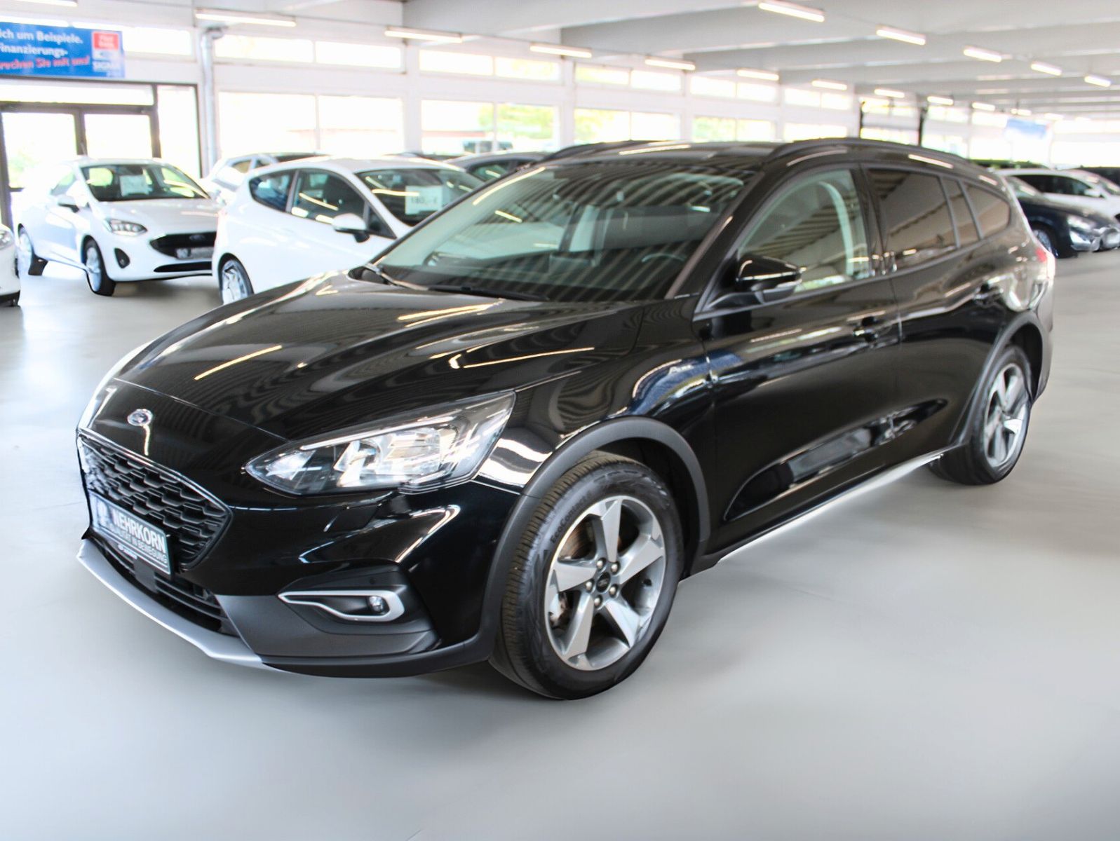 Fahrzeugabbildung Ford Focus Active Turnier LED NAVI WinterPaket uvm.