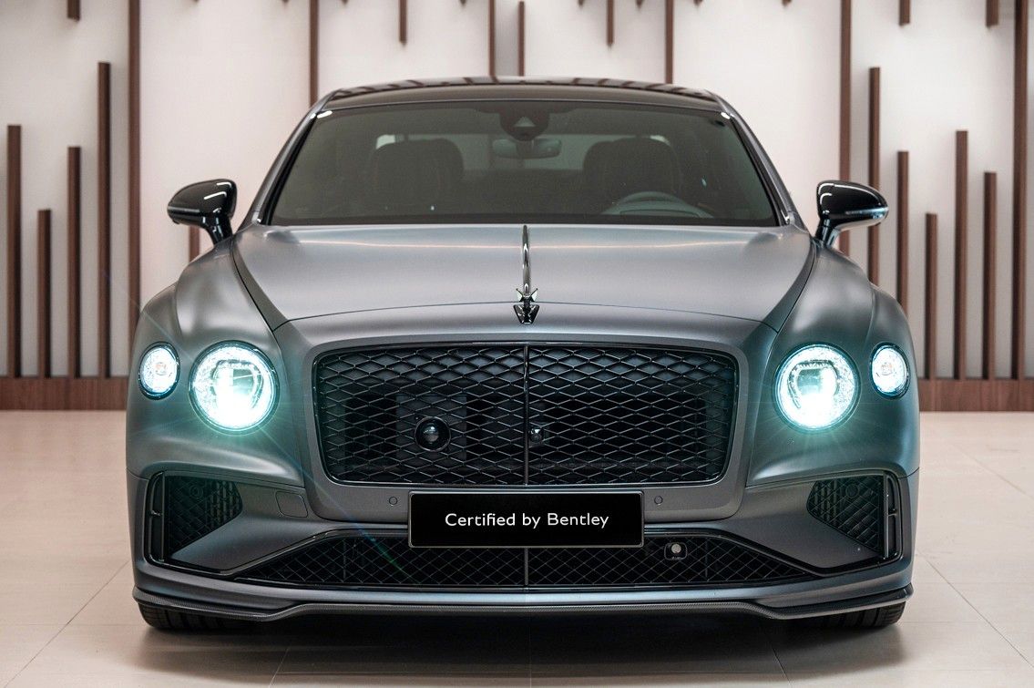 Bentley Flying Spur V8 imagem 2