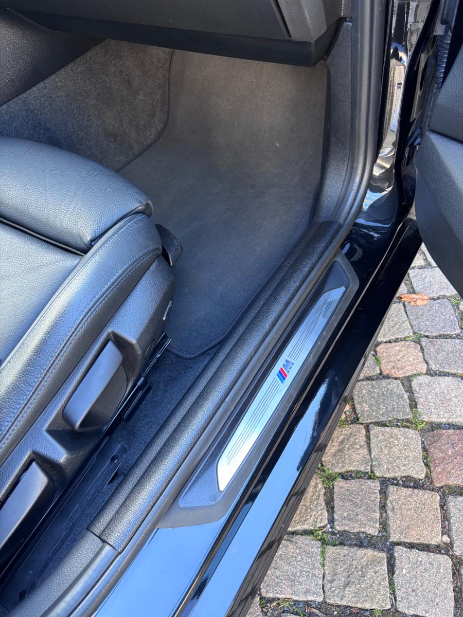 BMW 118i 5-Türer - M Sport, Automatik, Leder