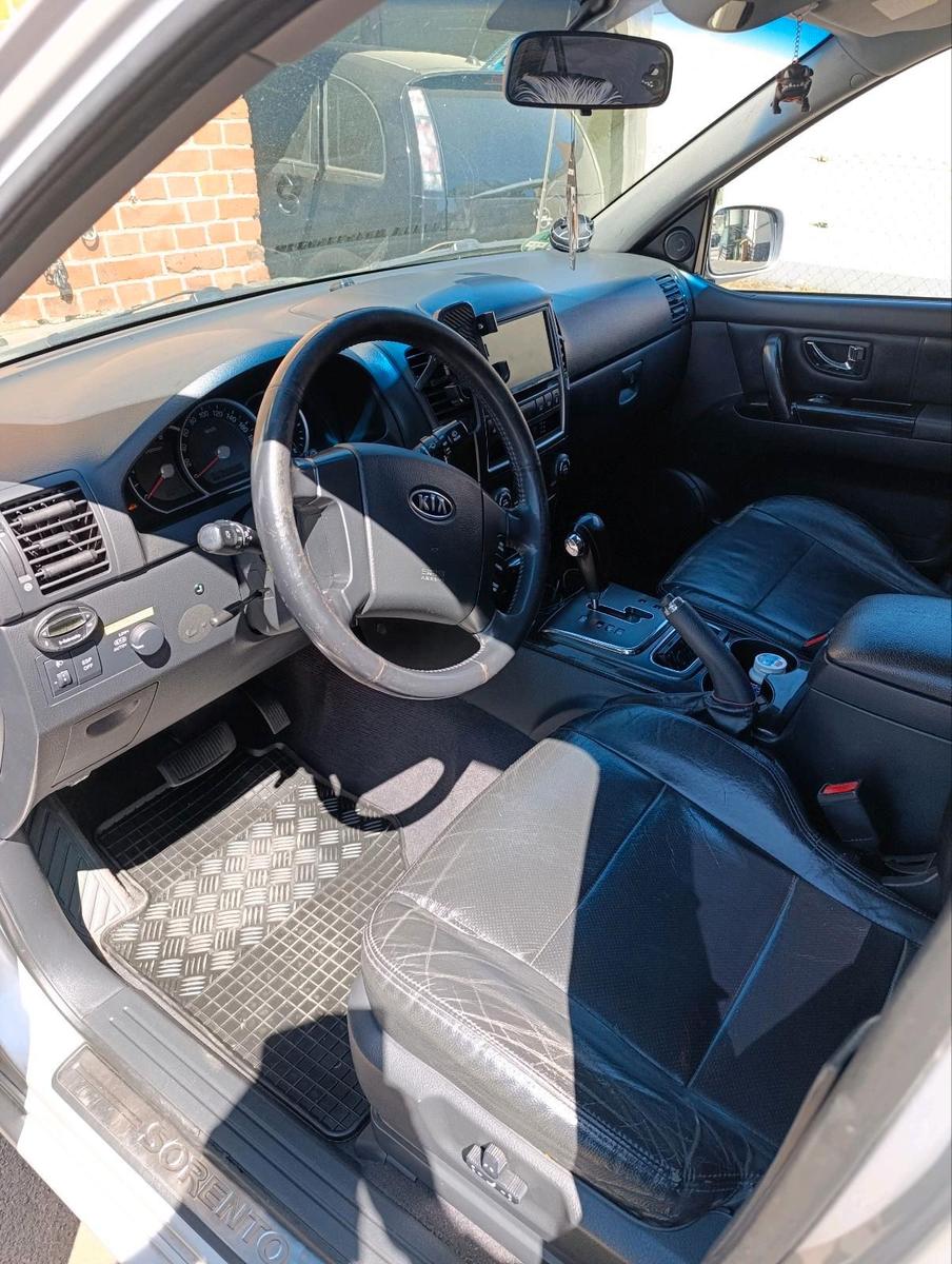 Kia Sorento 2007 — photo 10