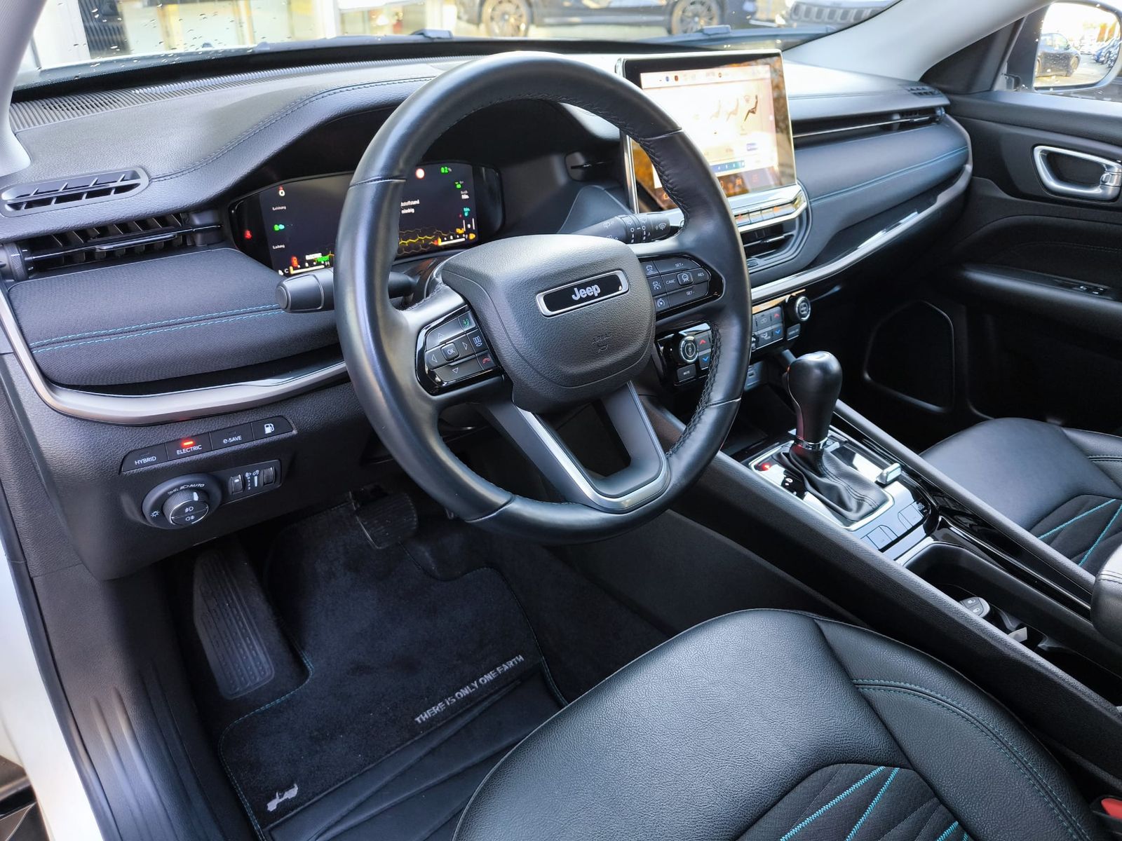 Fahrzeugabbildung Jeep Compass Upland 4WD PHEV VIRTU+NAVI+SHZ+KAM+ACC+