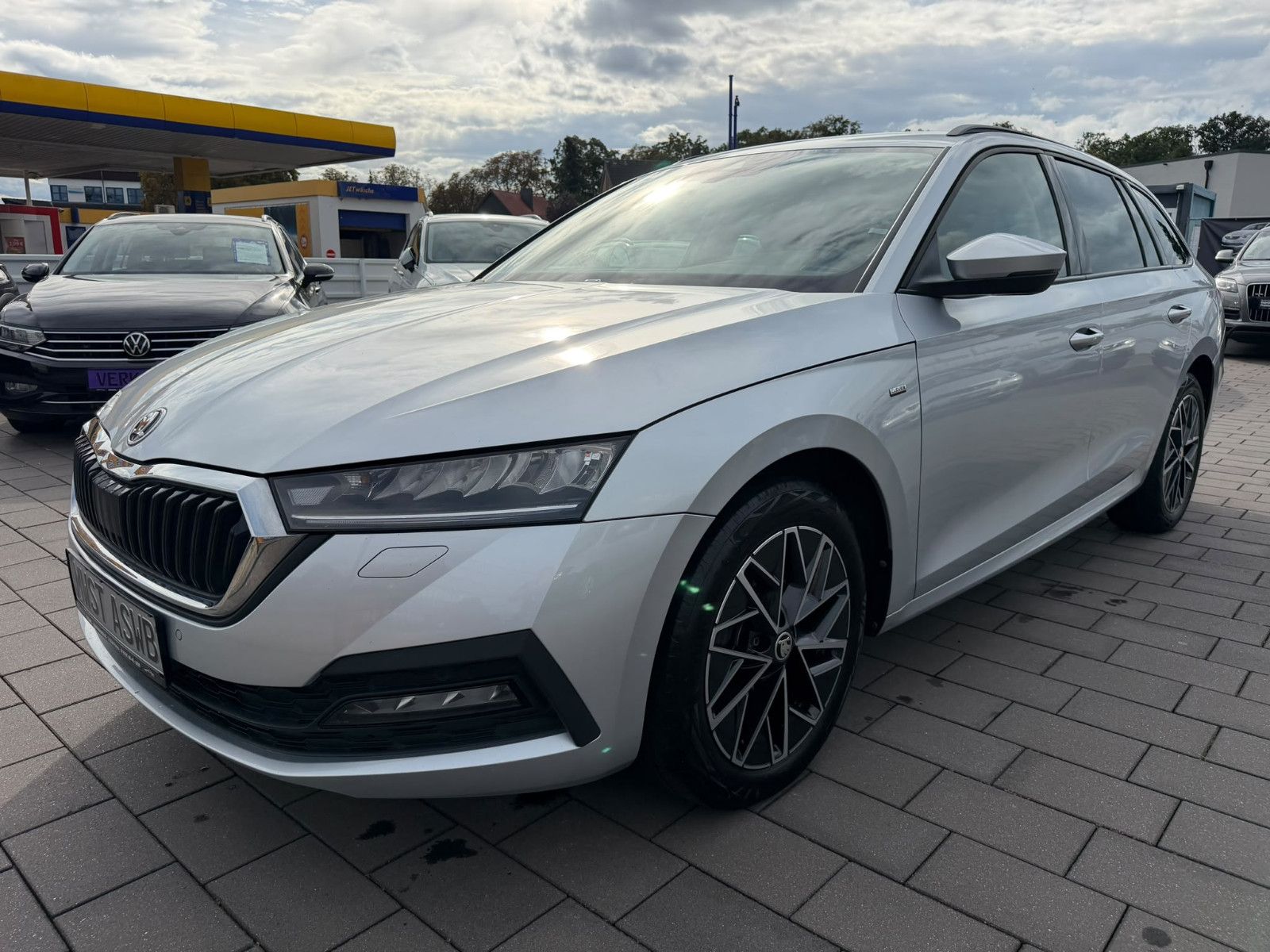 Skoda Skoda Octavia CLEVER*ACC*NAV*SHZ*KAMERA*VIRTUAL*KE