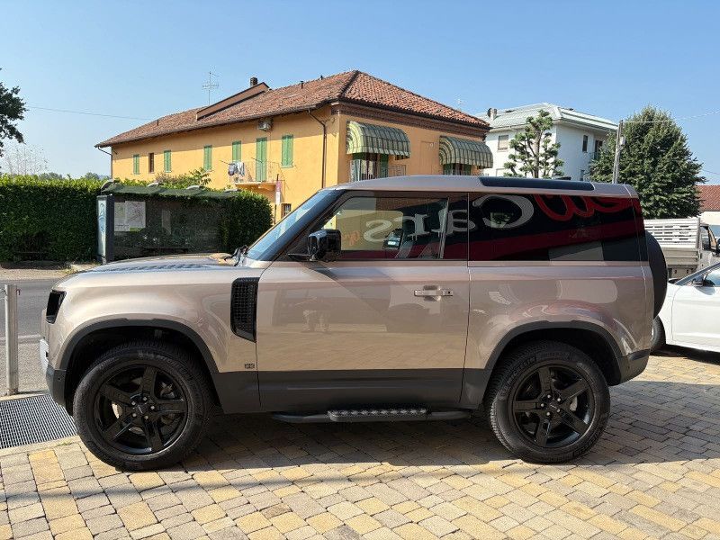 Land Rover Defender 90 3.0d i6 mhev SE awd 200cv imagem 3
