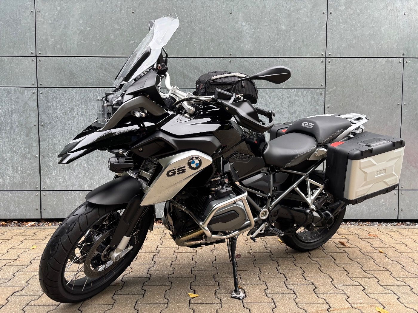 Fahrzeugabbildung BMW R 1200 GS 3 Pakete, Seitenkoffer