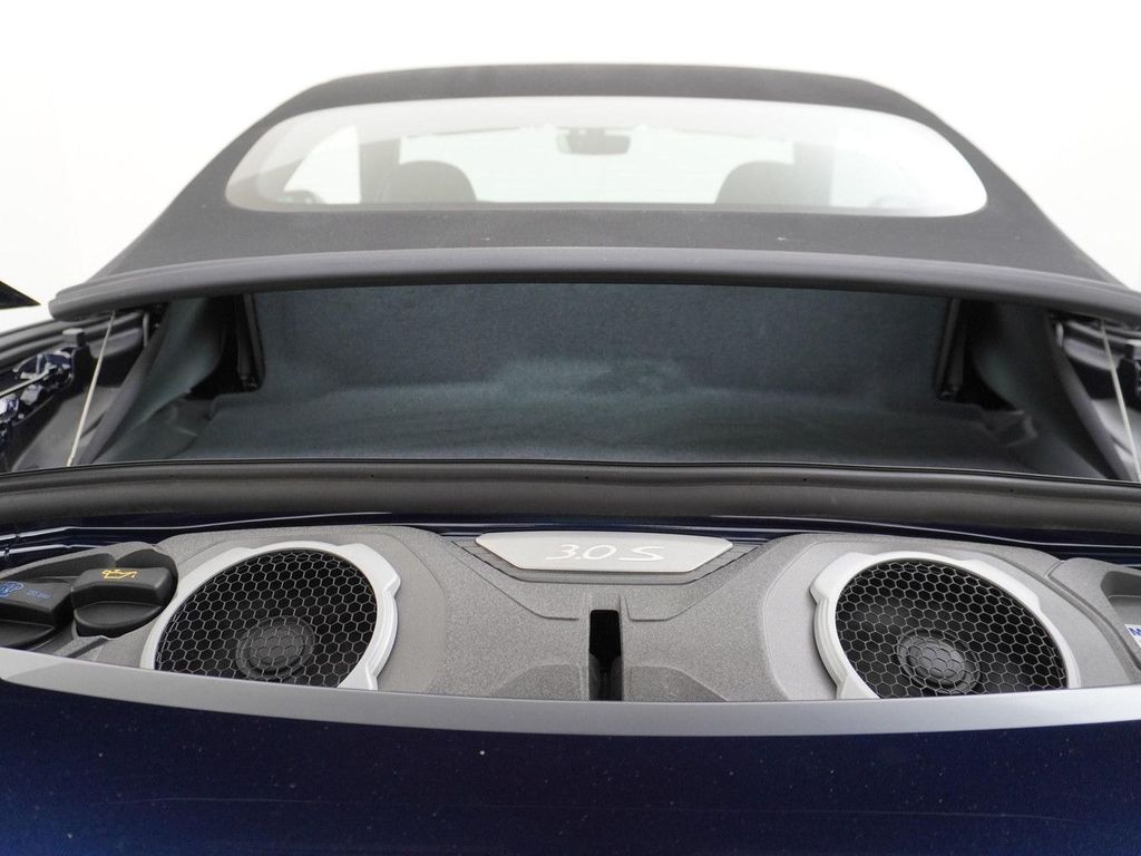 Porsche 992 Cabrio 3.0 Carrera S Sport Design | Sport Ch