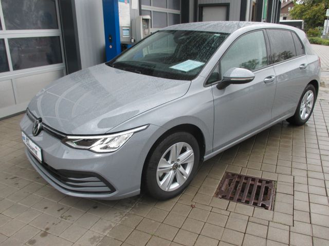 Volkswagen Golf 8 1,5 TSI Life