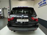 BMW X3 xDrive 20i*Navi*Klimaaut*AHK*PanoramaDefekt - BMW aus 2008: Geländewagen
