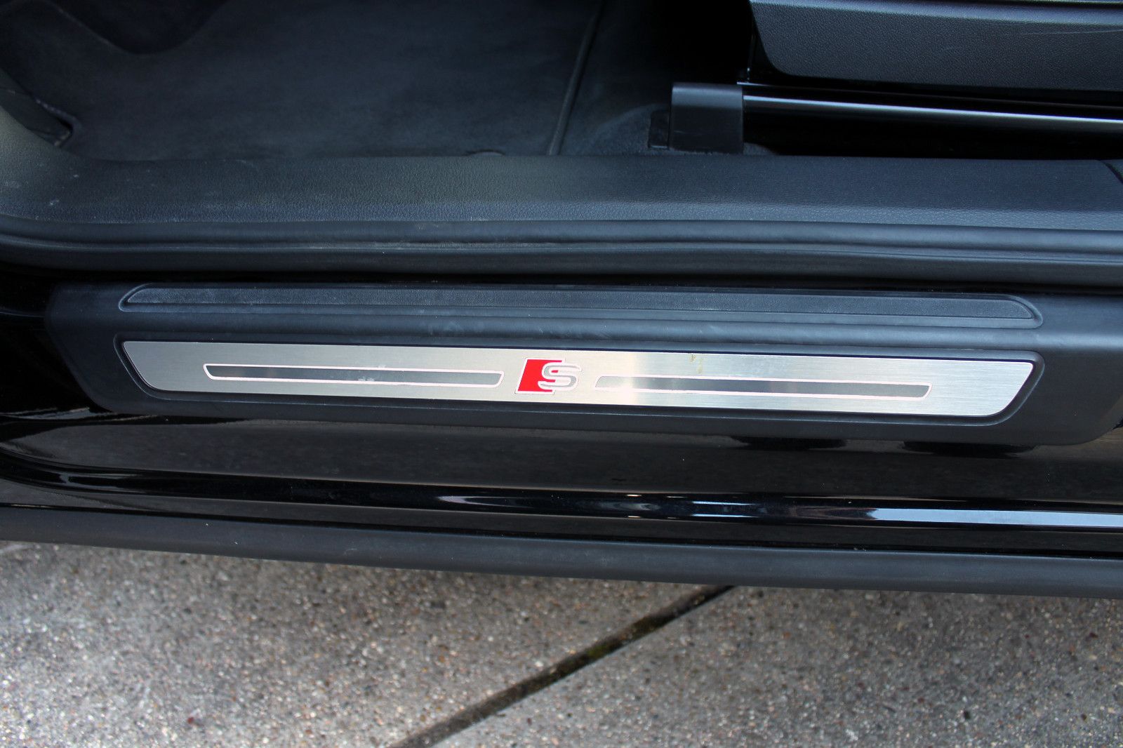 Fahrzeugabbildung Audi Q5 55 TFSI e Quattro S-Line LED SHZ KAM ACC BT