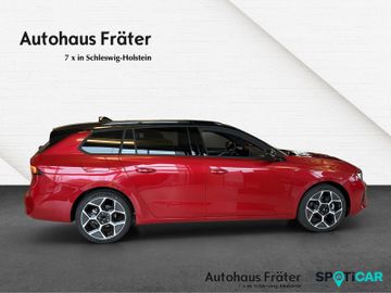 Fotografie des Opel Astra ST Ultimate AT AHK Head-Up Schiebedach