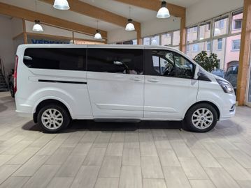 Ford Tourneo Custom L2 Titanium 185PS Automatik