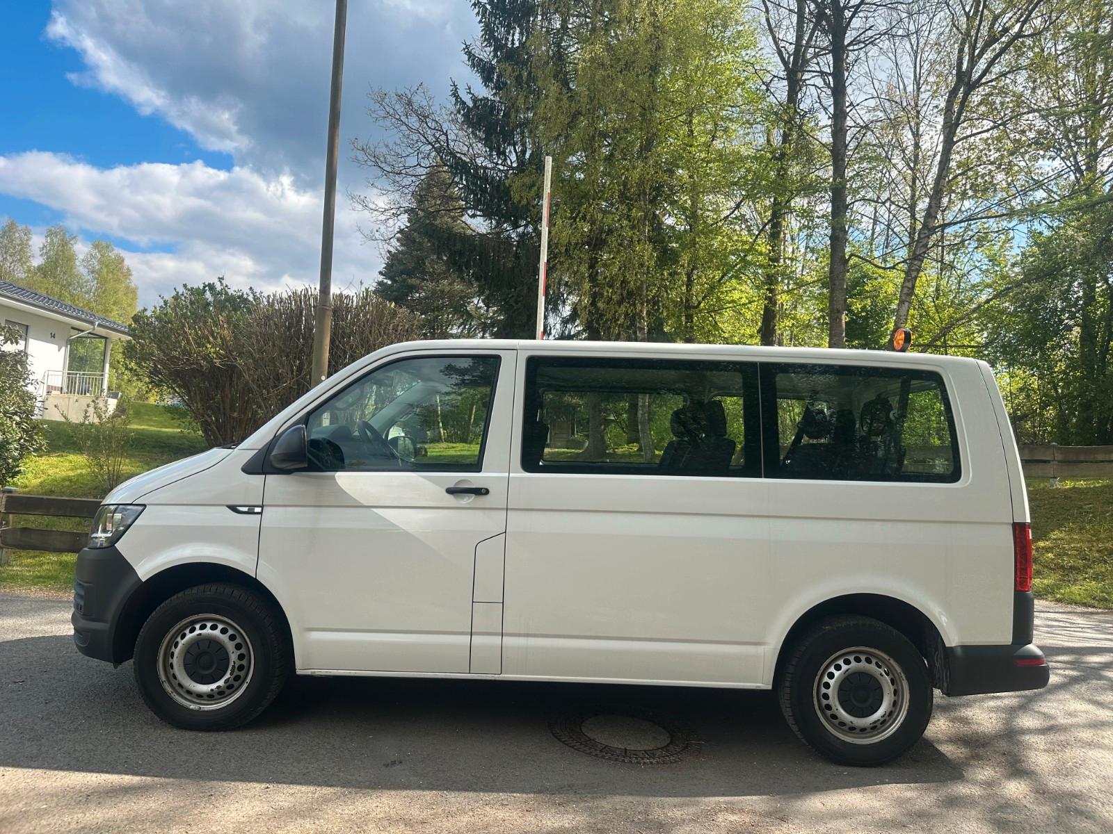 Volkswagen T6 Transporter 2.0 TDi,Automatik,9-Sitzer