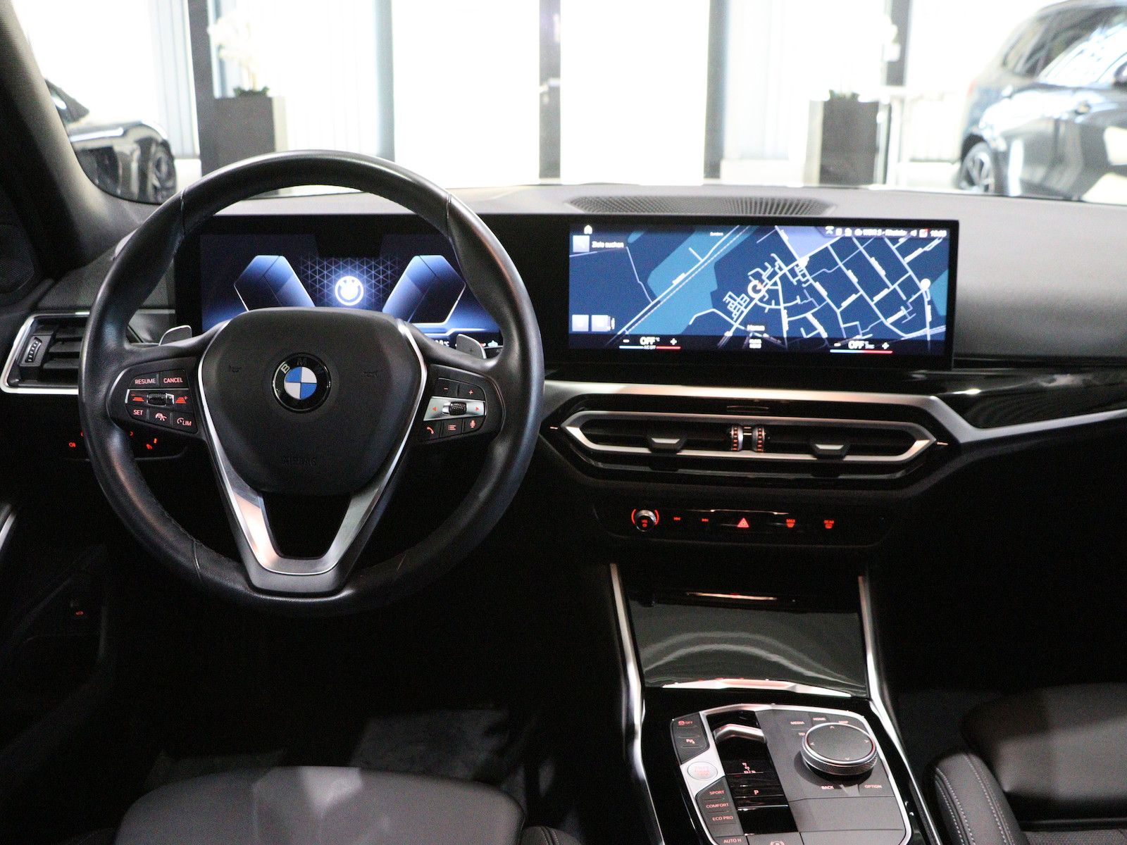 BMW 318d Touring SHADOW LEDER CURVED LED 3-ZONEN foto 22