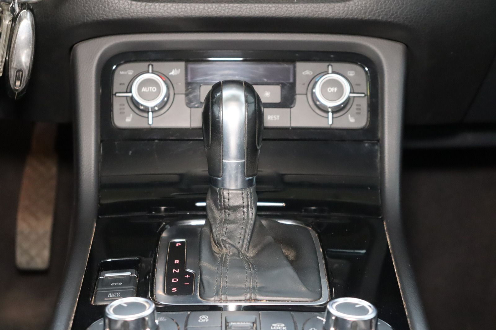 Fahrzeugabbildung Volkswagen Touareg 3.0 TDI V6 TDI BlueMotion * aus 1. Hd