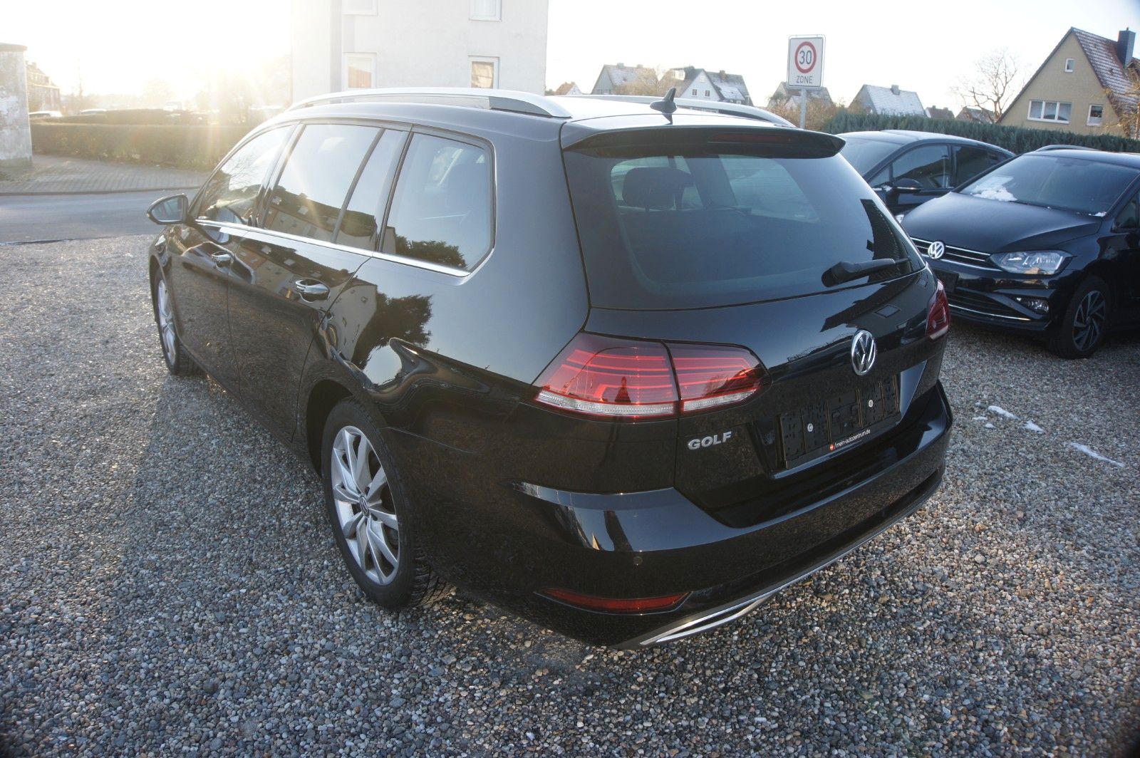 Fahrzeugabbildung Volkswagen Golf VII Variant Highline  Kessy Business Alu