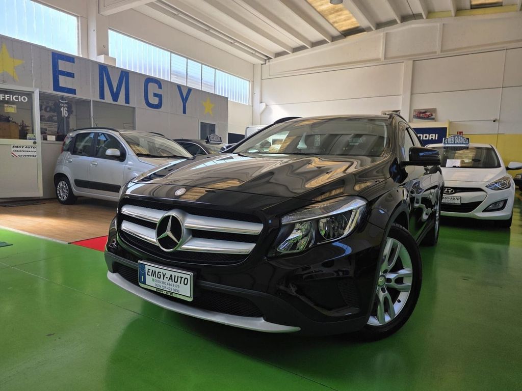 Image of Mercedes-Benz CLA 180