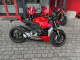 Ducati Streetfighter V2 - Ducati Streetfighter V2 S