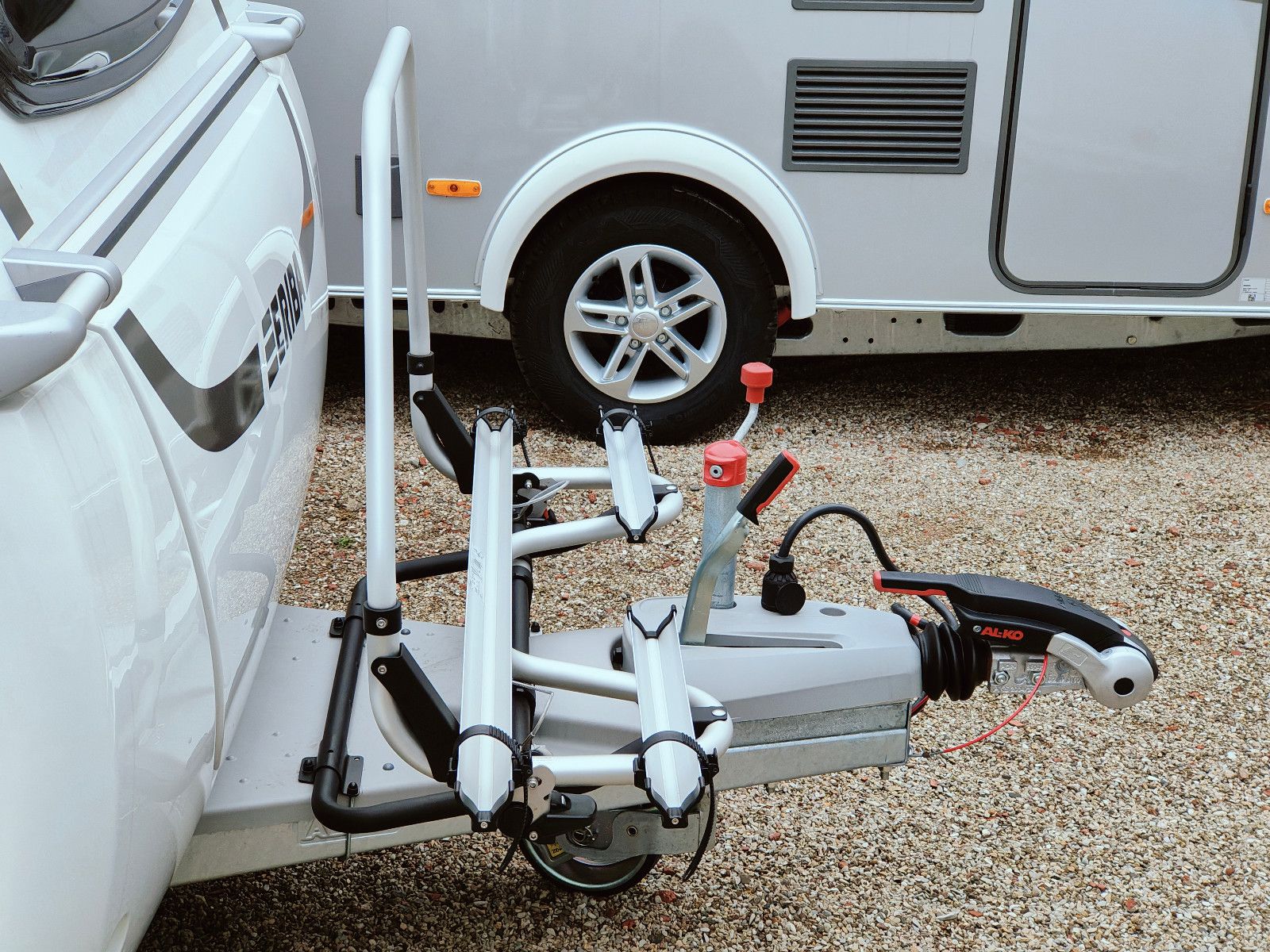 Fahrzeugabbildung HYMER / ERIBA / HYMERCAR Feeling 442 - 6.824€ Sparen!!!