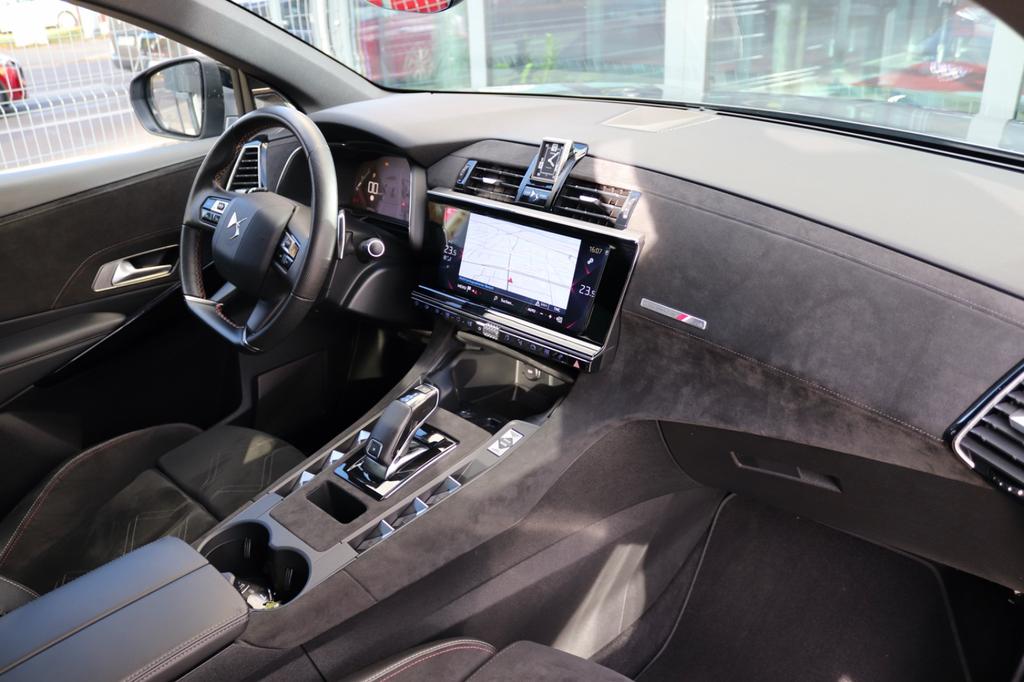 DS Automobiles DS7 (Crossback)