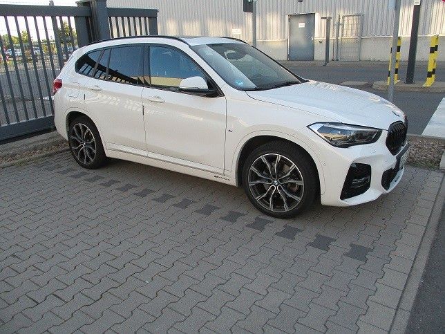 Image of BMW X1